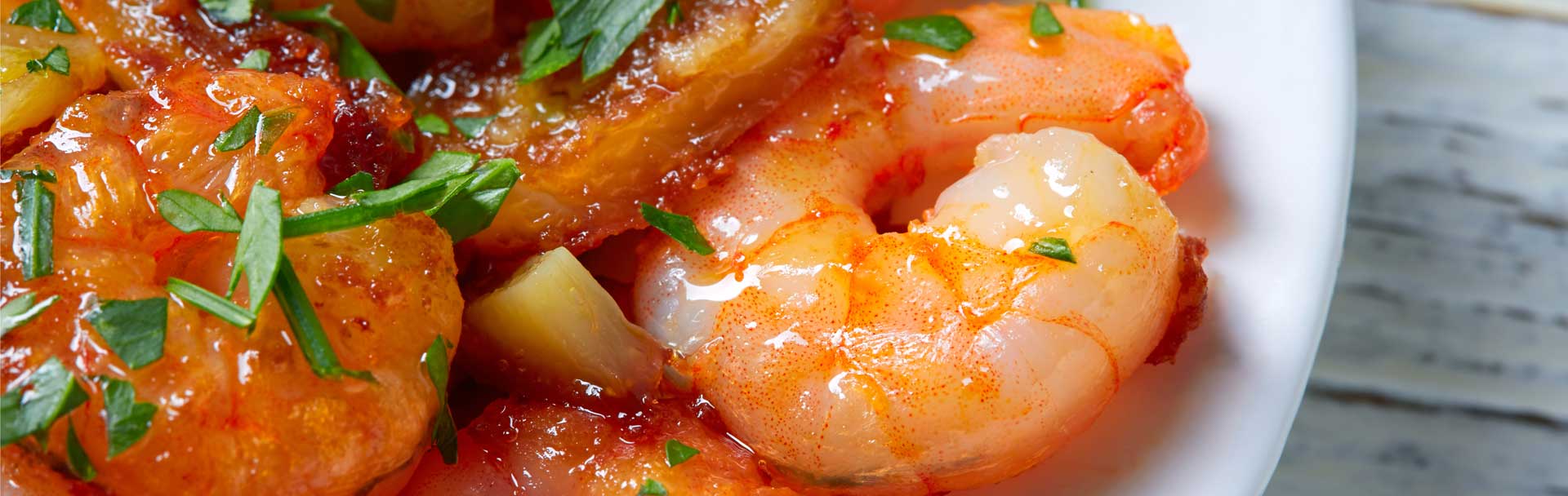 3 best shrimp recipes presentation with shrimp on a plate